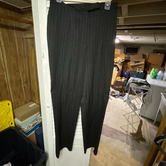 Liz Claiborne Black and white Pinstripe business Pants - Picture 1 of 7